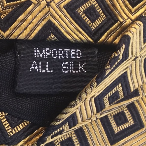 BACHRACH SILK TIE - Picture 5 of 9